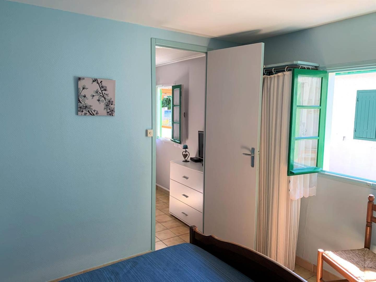 St Georges De Didonne - Agreable Petite Maison Avec Cour - 1 Chambre Saint-Georges-de-Didonne Exteriör bild